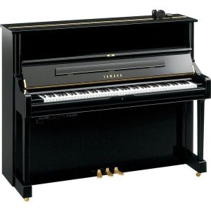 Yamaha U1 SH3 PE Silent Piano Avis : Inspection rigoureuse de la table d'harmonie