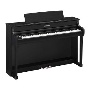 Test Yamaha CLP-845 B: essai complet du piano numérique noir mat